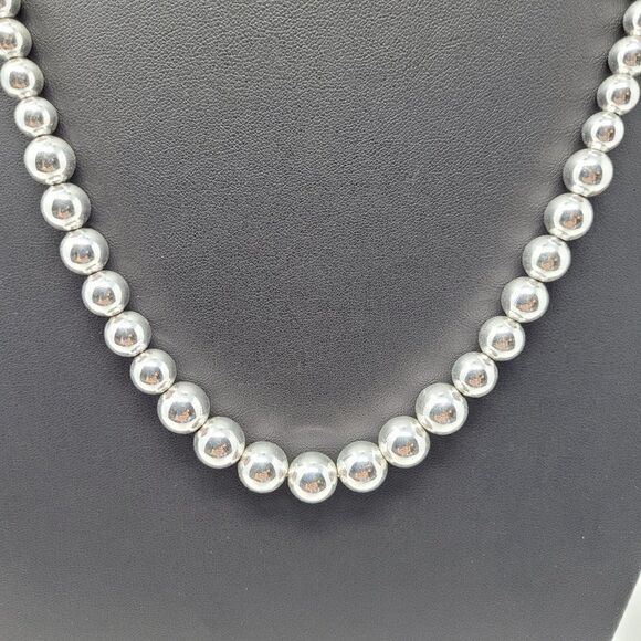 Vintage Signed Napier Graduated Silver Plated Beaded Matinee Necklace 25" Glam - Picture 4 of 10